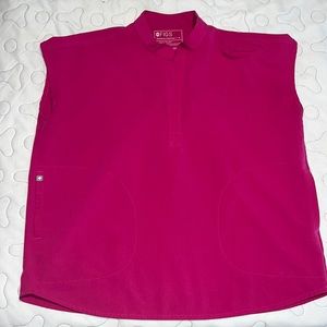 Figs Raspberry Sorbet Rafaela™Oversized Scrub Top & Zamora™ Jogger Scrub Pants M